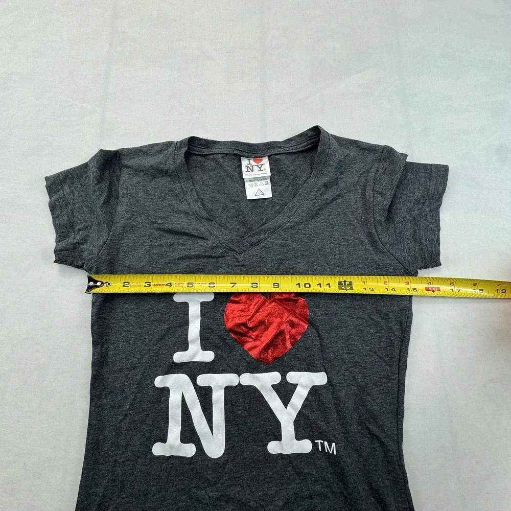 I Love NY Girls Size Large Gray V-Neck Graphic T-Shirt NYC Souvenir Tee
